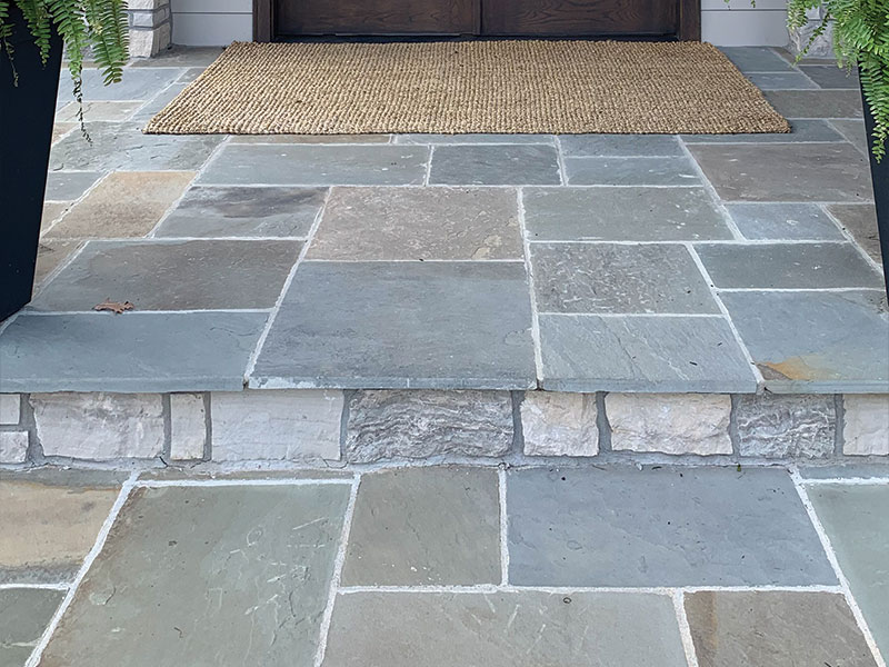 SC Chiseled Step 3 Sided Bluestone 18x48